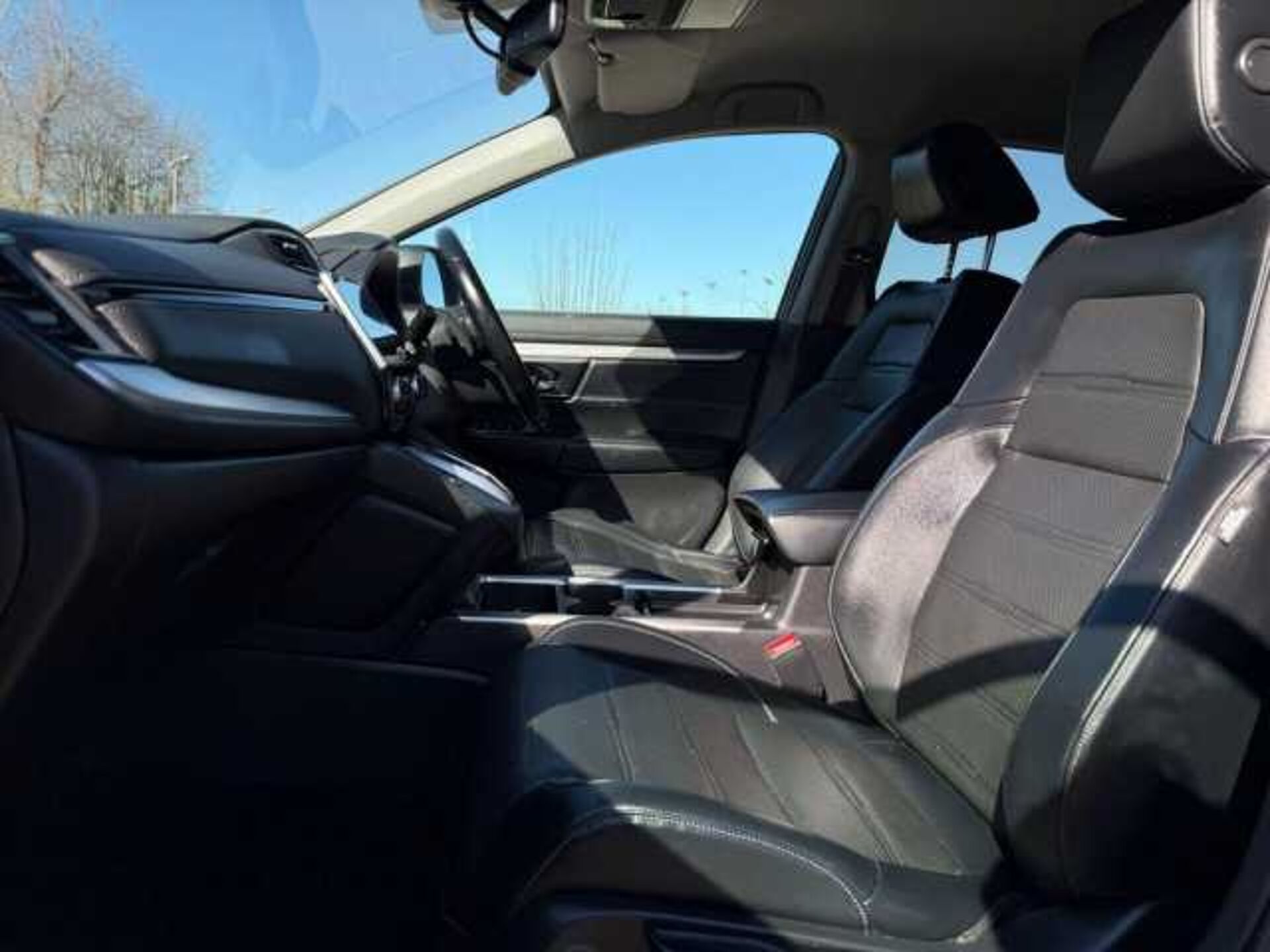 Honda CR-V Hybrid 2.0 i-MMD Hybrid SR 2WD 5dr eCVT 