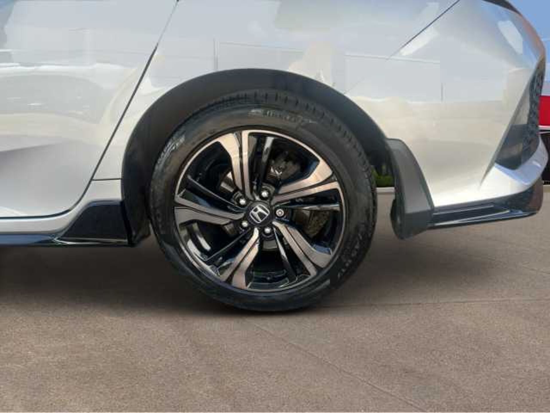 Honda Civic 1.5 VTEC Turbo Sport 5dr CVT 