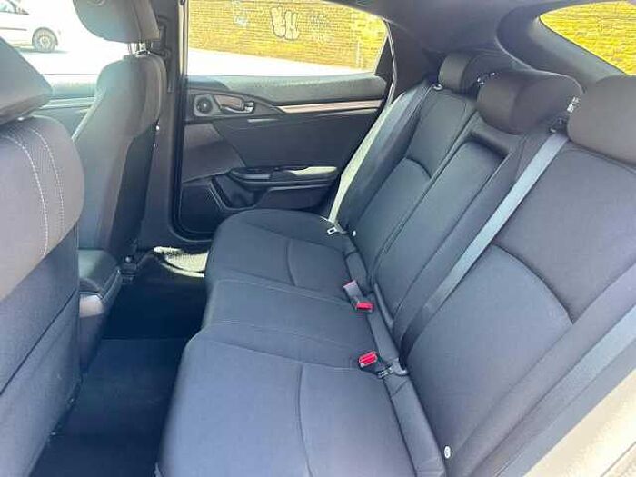 Honda Civic 1.5 VTEC Turbo Sport 5dr 